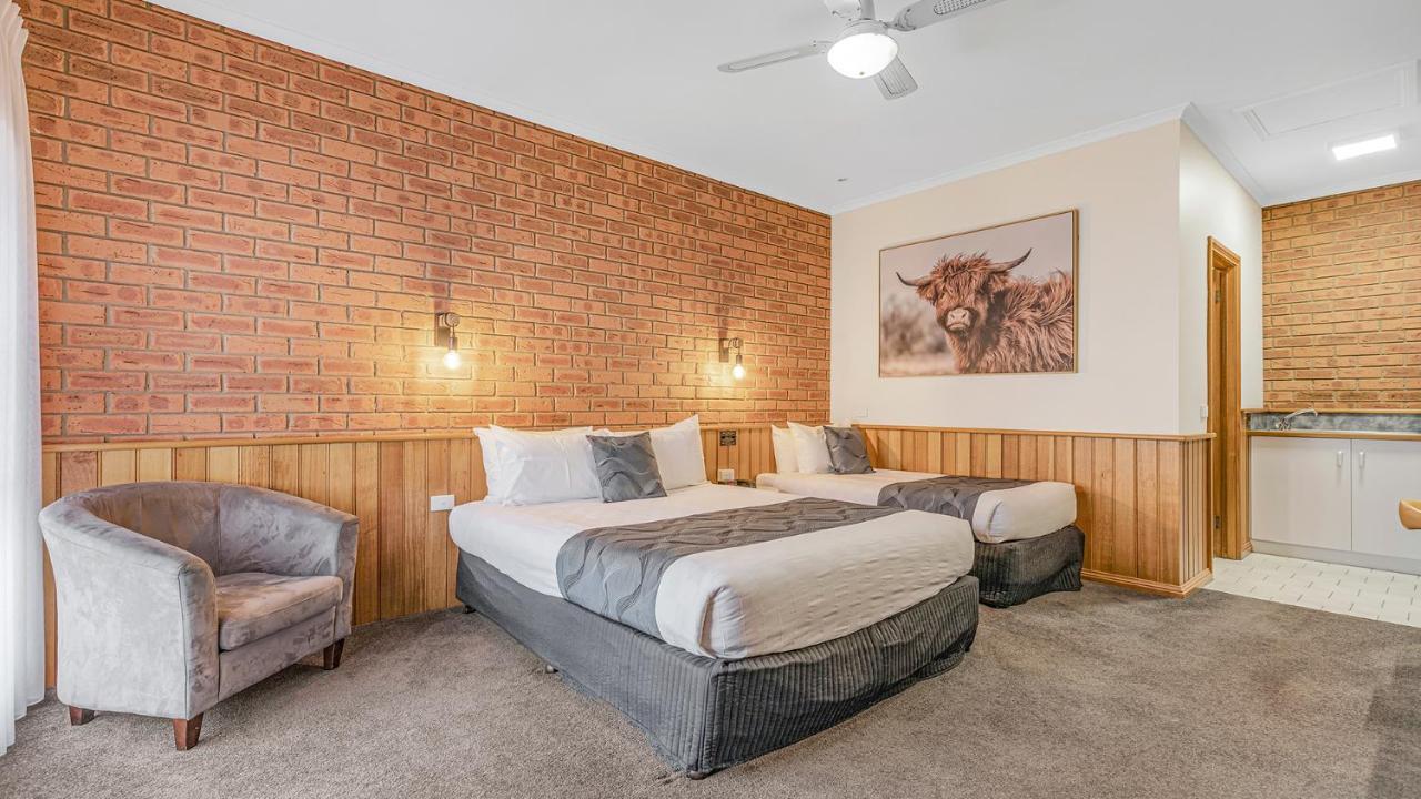 Golden River Motor Inn Moama Esterno foto
