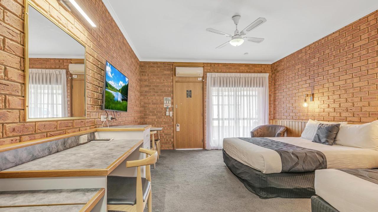 Golden River Motor Inn Moama Esterno foto