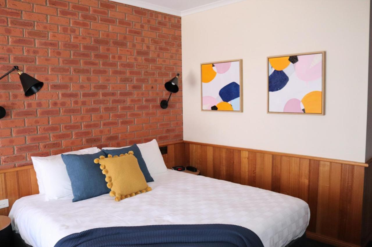 Golden River Motor Inn Moama Esterno foto
