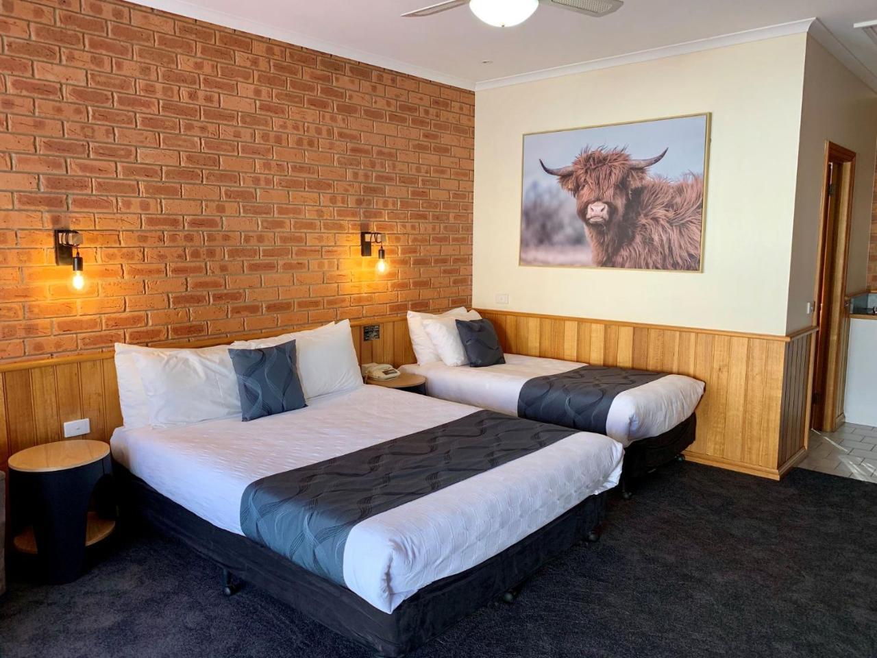 Golden River Motor Inn Moama Esterno foto